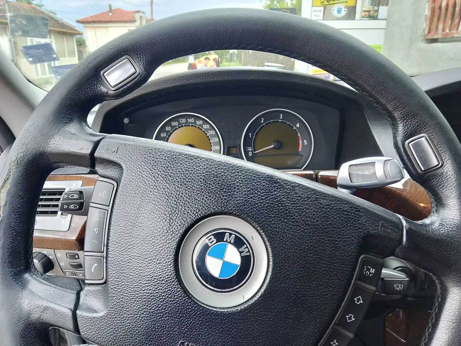 BMW 730  - изображение 10