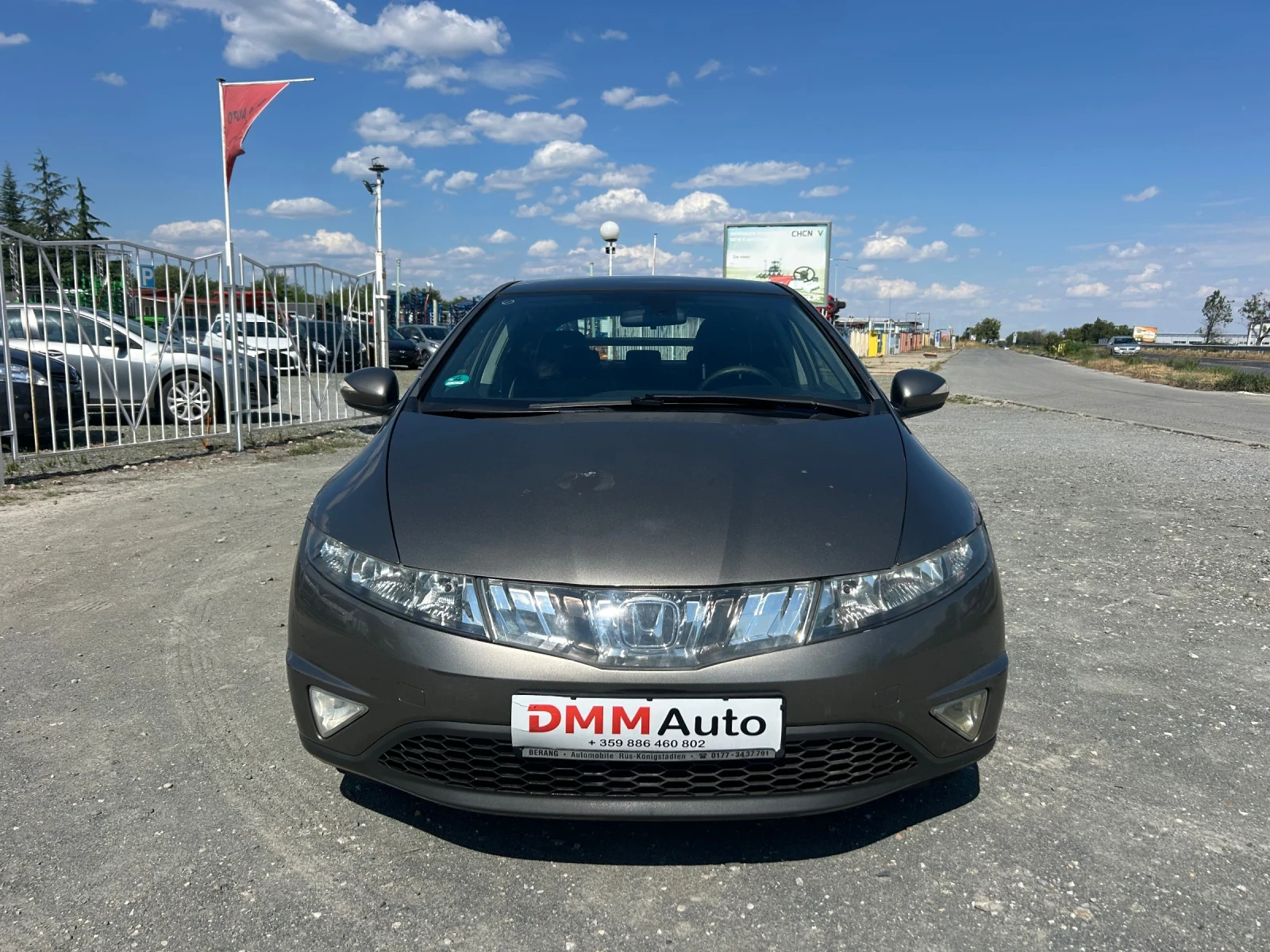 Honda Civic 1.8i - 140 кс I-VTEC / БЕНЗИН / ПАРКТРОНИК  - изображение 2
