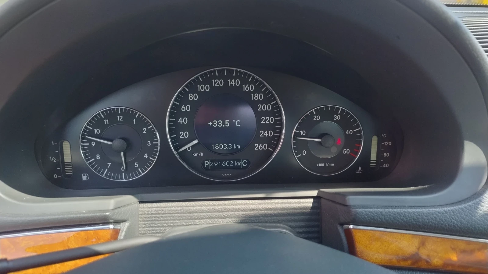 Mercedes-Benz E 220 2.2cdi Автоматик Без забележки - изображение 8
