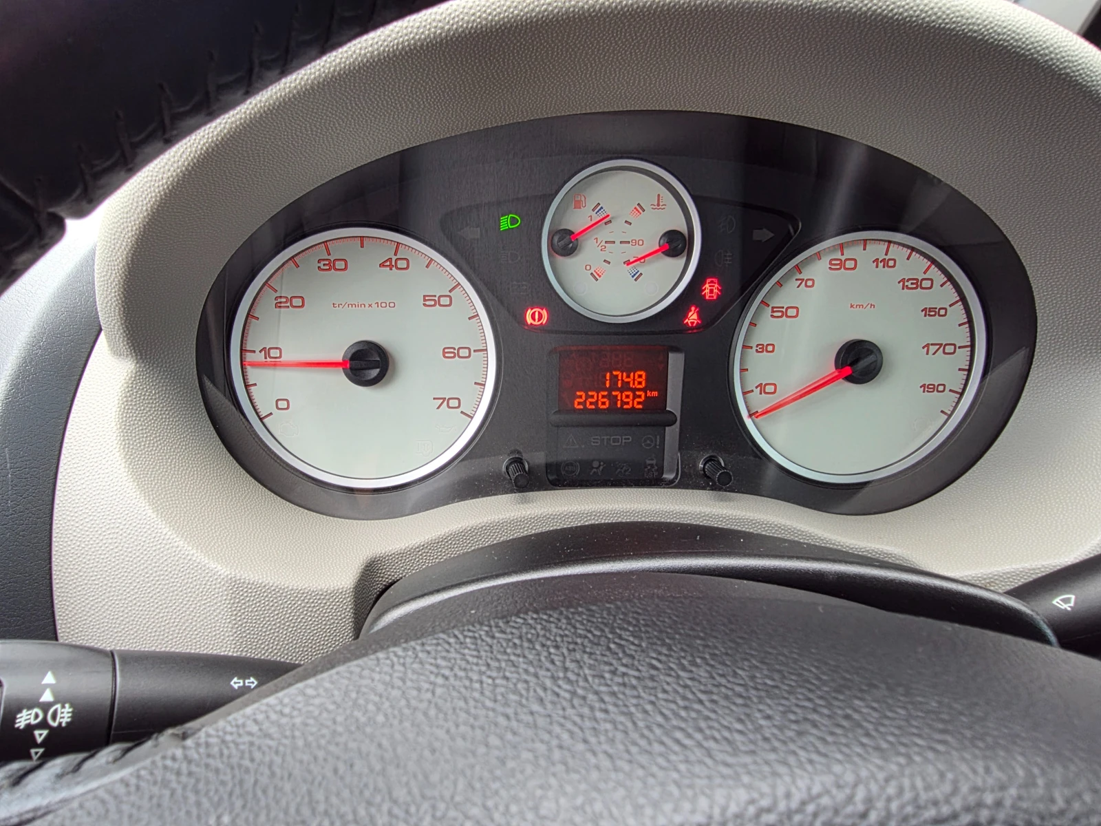 Citroen Jumpy ATLANTE 2.0HDI-163к.с-8места- ШВЕЙЦАРИЯ - изображение 9