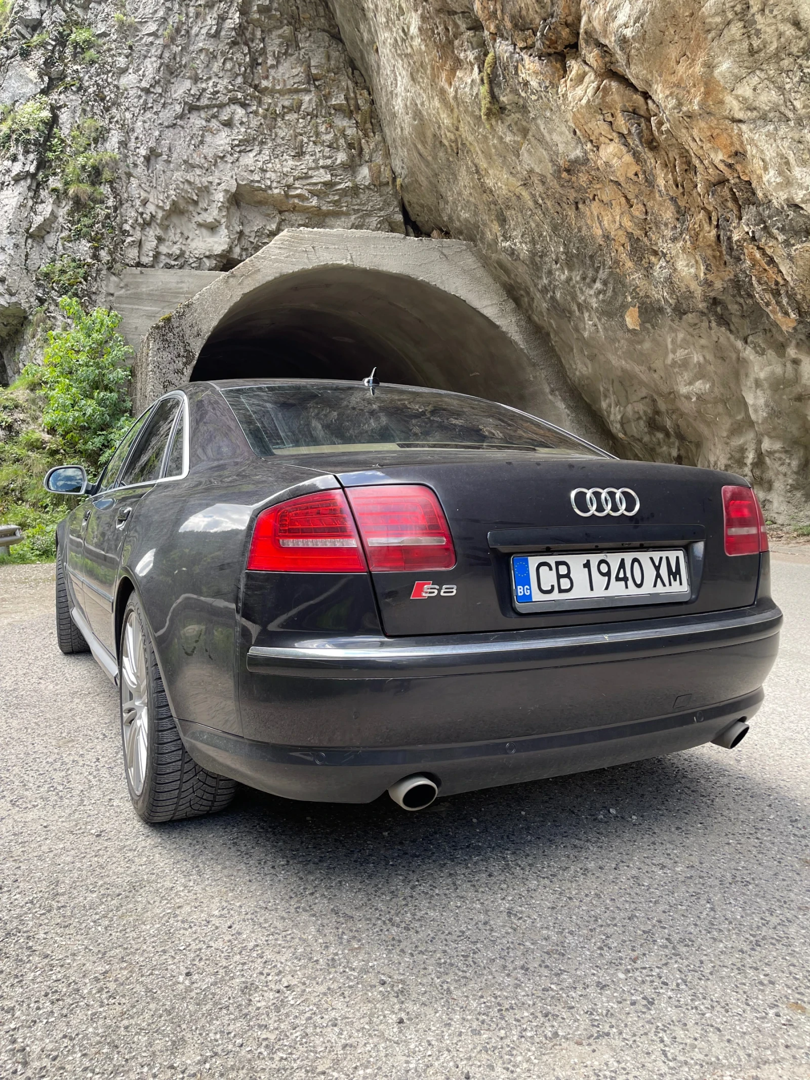 Audi A8 4.2 TDI - изображение 4