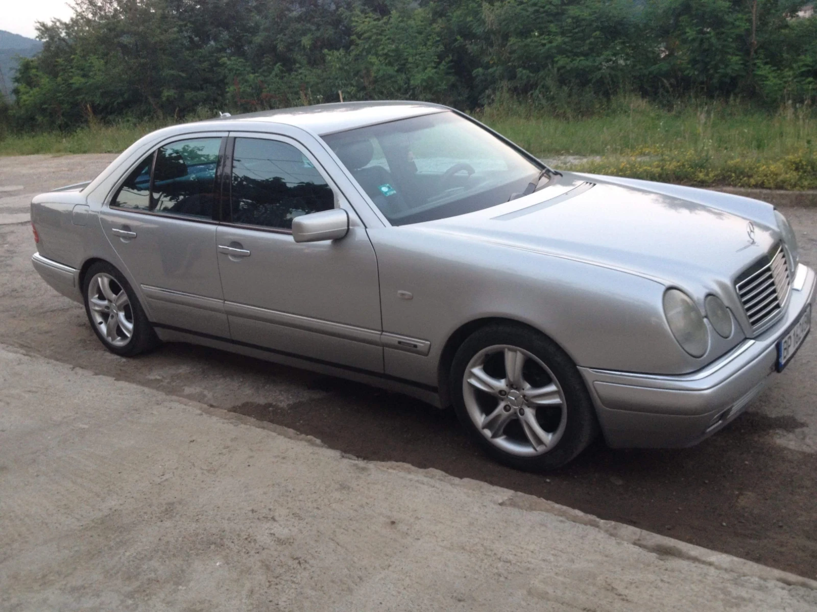 Mercedes-Benz E 200 Avangard | Mobile.bg — изображение 2