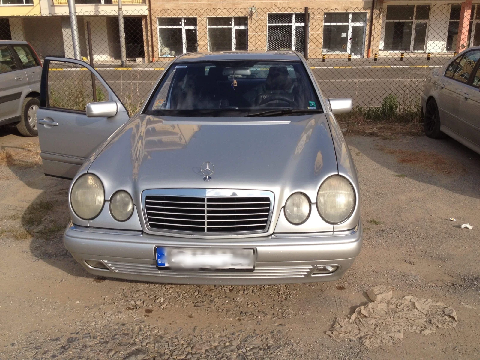 Mercedes-Benz E 200 Avangard | Mobile.bg — изображение 1