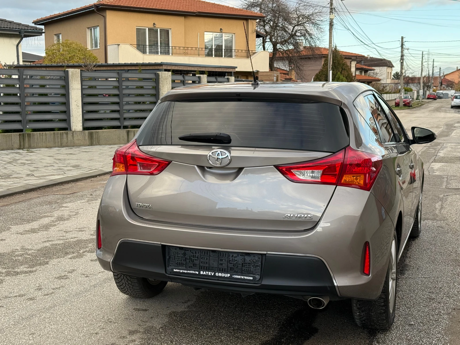 Toyota Auris 2.0D-NAVI-������-�OP | Mobile.bg � ����������� 5