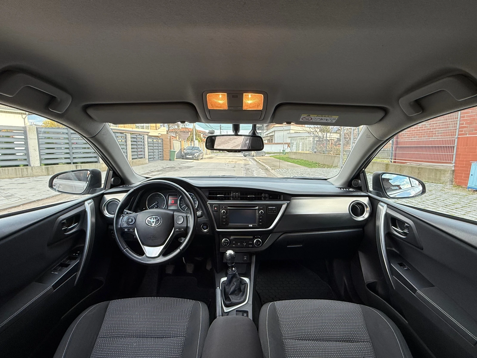 Toyota Auris 2.0D-NAVI-������-�OP | Mobile.bg � ����������� 11