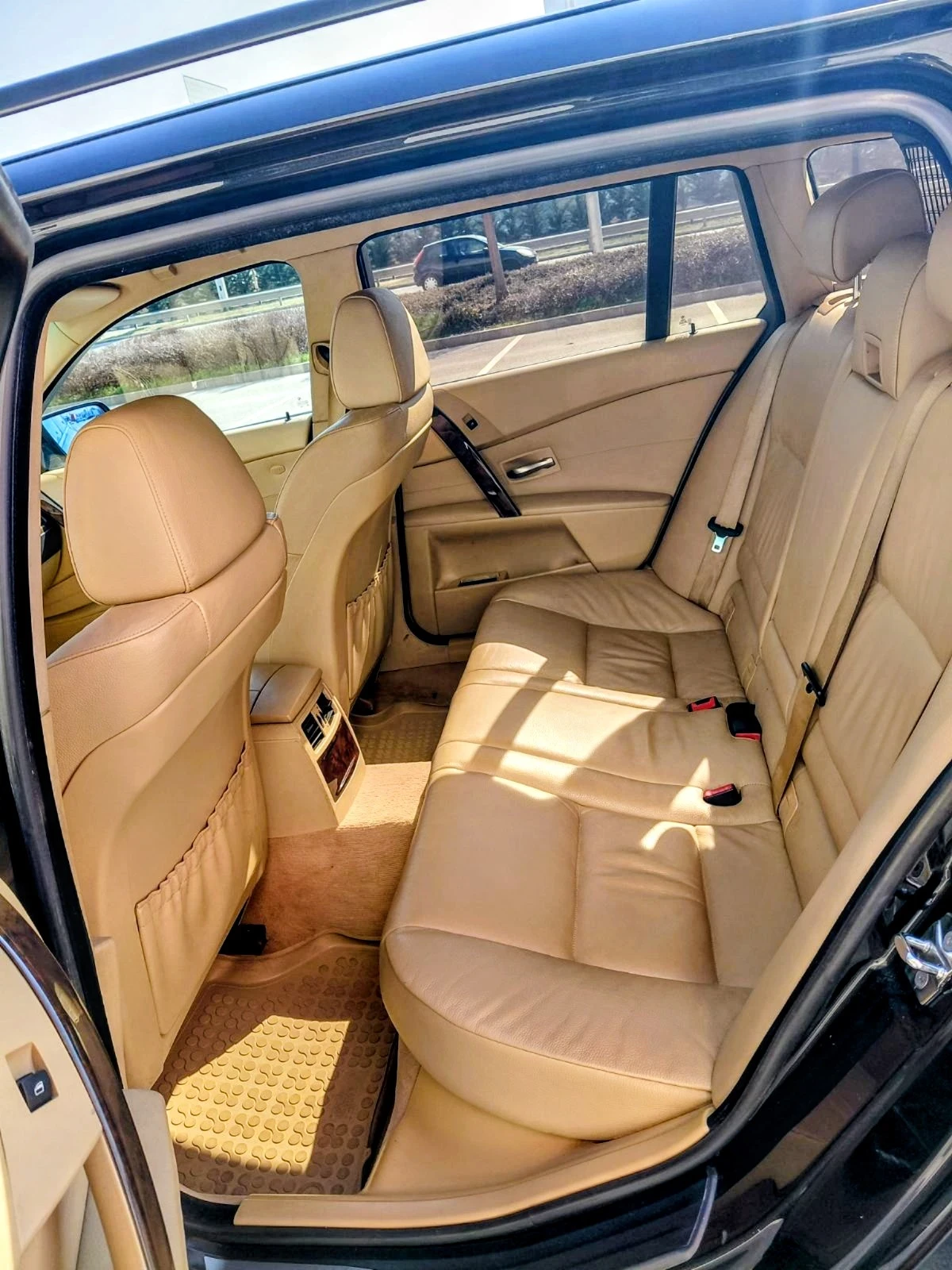 BMW 525 525i e61, снимка 12 - Автомобили и джипове - 53864410