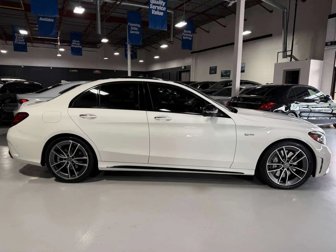 Mercedes-Benz C 43 AMG * CARFAX * Дистроник * Burmester * , снимка 4 - Автомобили и джипове - 53963308