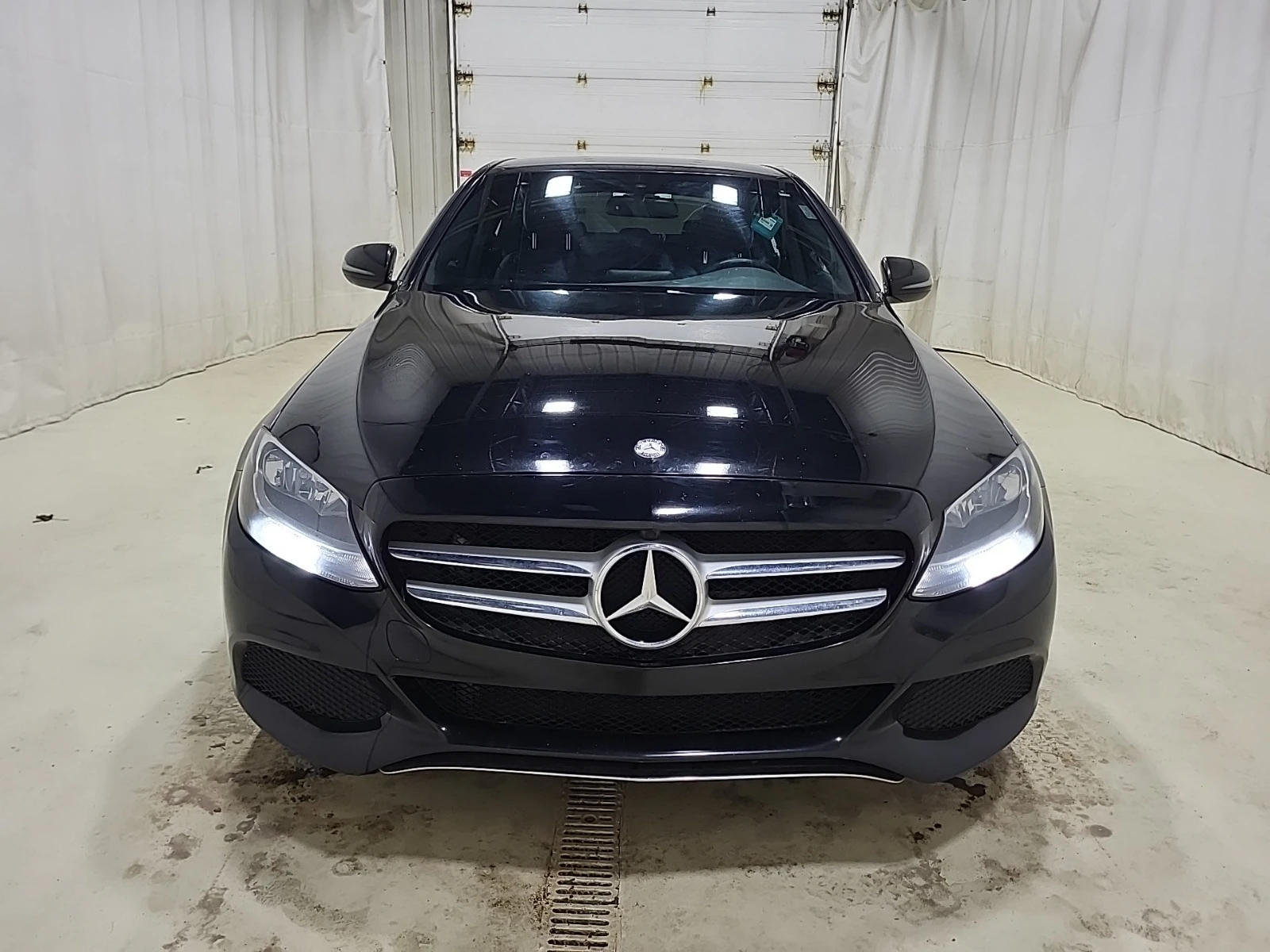 Mercedes-Benz C 300 * * CARFAX * * ���� ������ * *  | Mobile.bg � ����������� 3