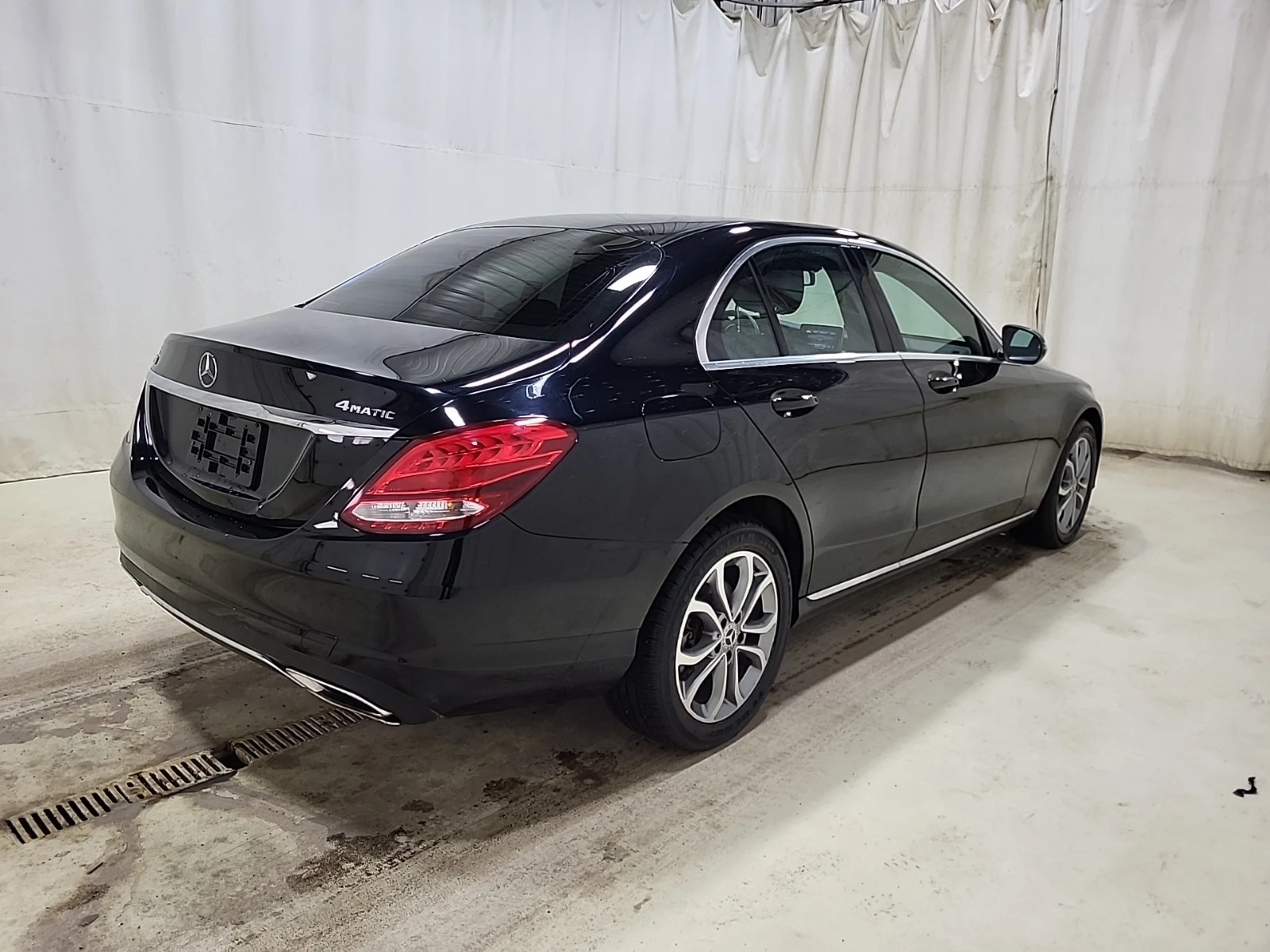 Mercedes-Benz C 300 * * CARFAX * * ���� ������ * *  | Mobile.bg � ����������� 6