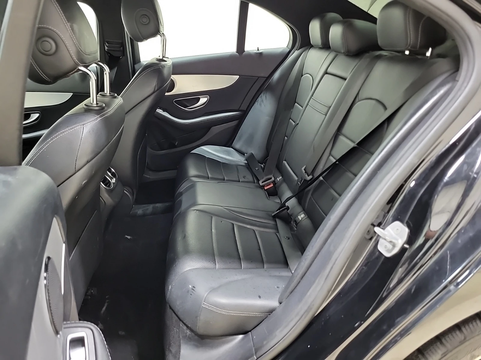 Mercedes-Benz C 300 * * CARFAX * * ���� ������ * *  | Mobile.bg � ����������� 11