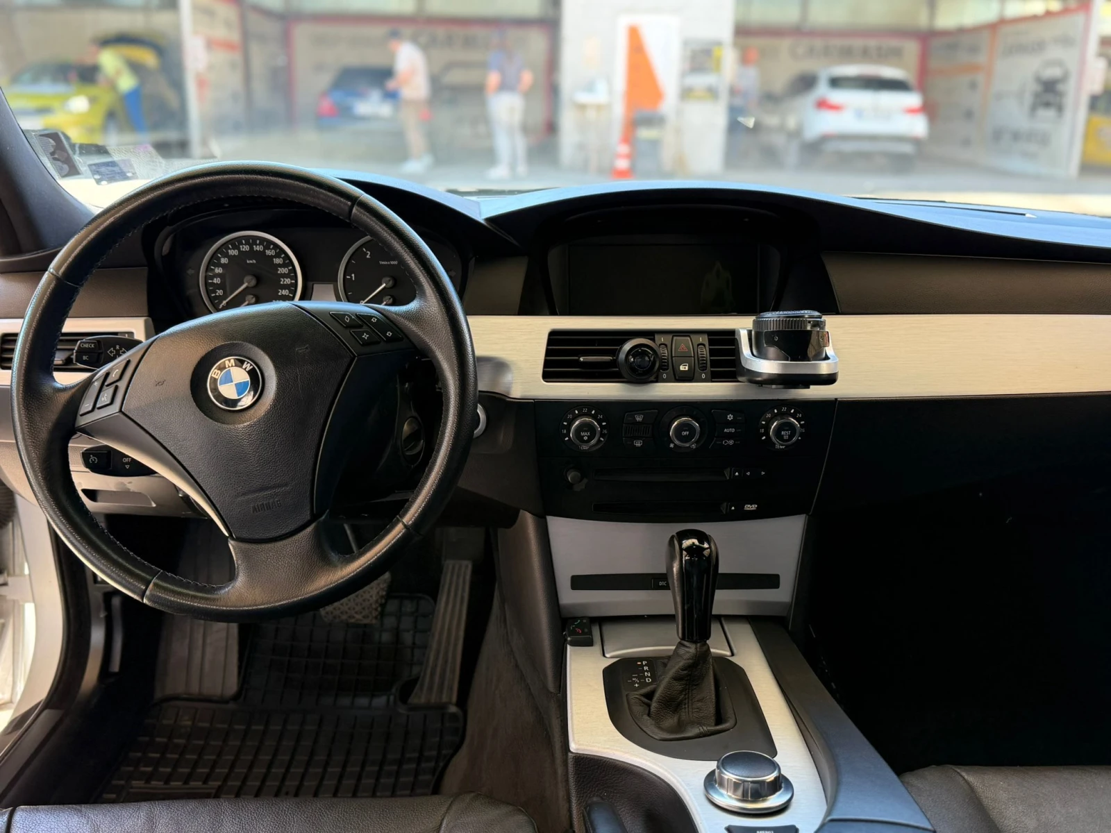 BMW 530 E60, снимка 9 - Автомобили и джипове - 54278100