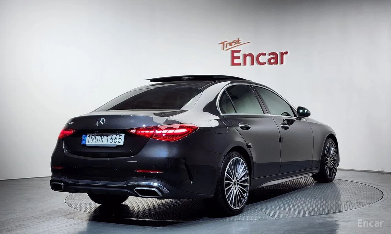 Mercedes-Benz C 300 ДИСТРОНИК* 360КАМЕРИ* HEAD-UP* ОБДУХВАНЕ* ПАНОРАМА, снимка 3 - Автомобили и джипове - 54444717