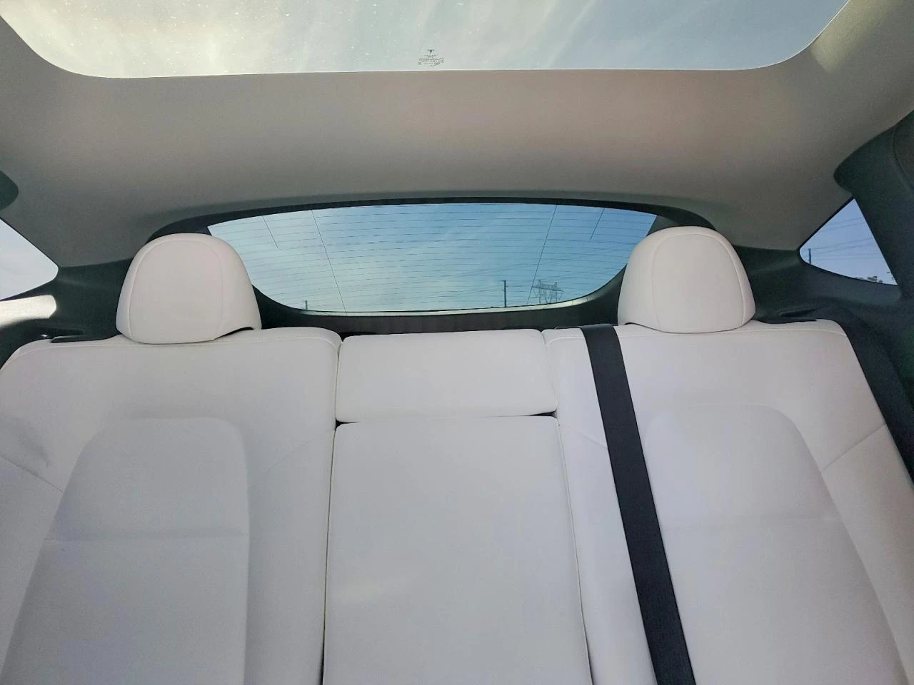 Tesla Model Y, снимка 10 - Автомобили и джипове - 54664187