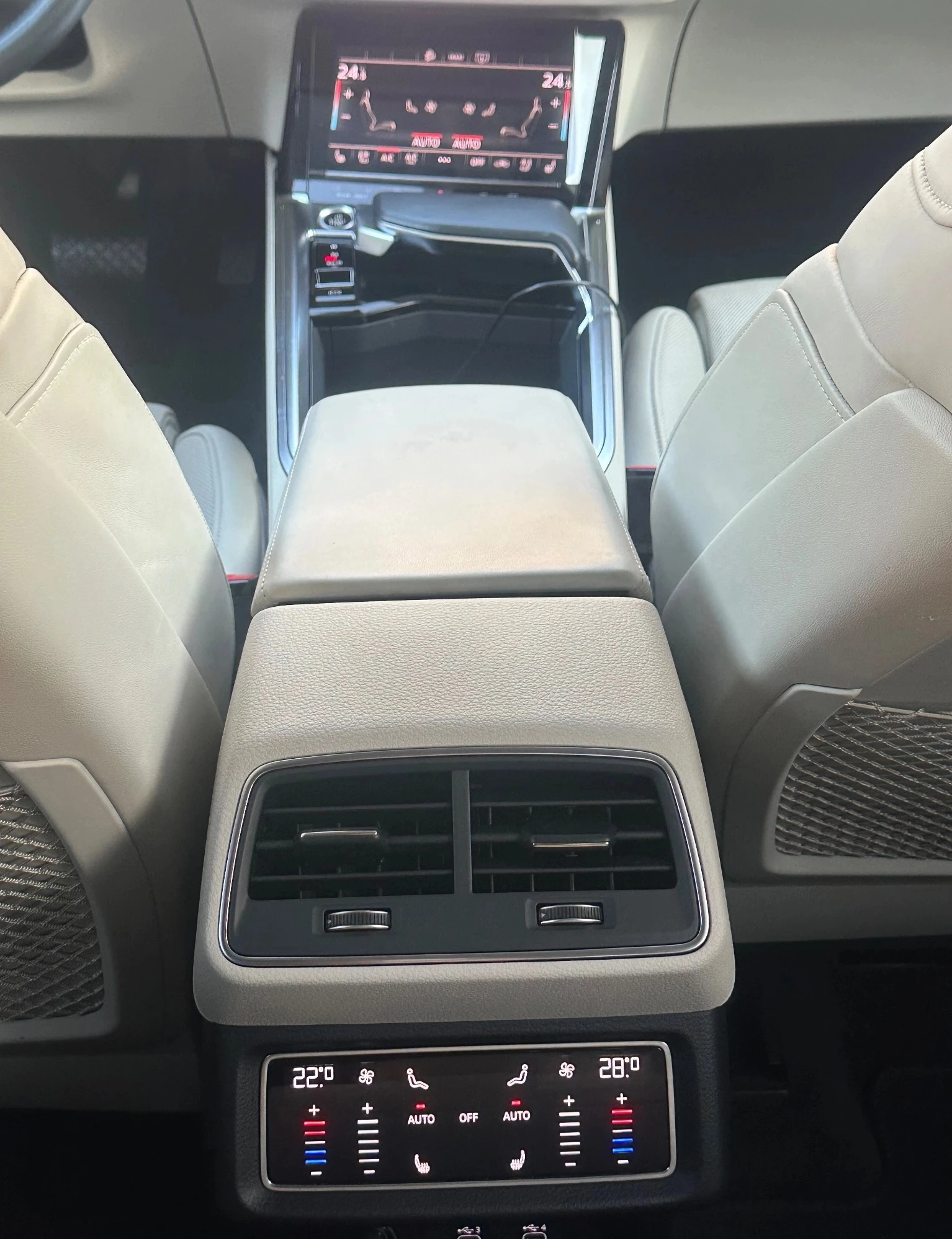 Audi E-Tron 55 Sportback Quattro, снимка 9 - Автомобили и джипове - 54824001