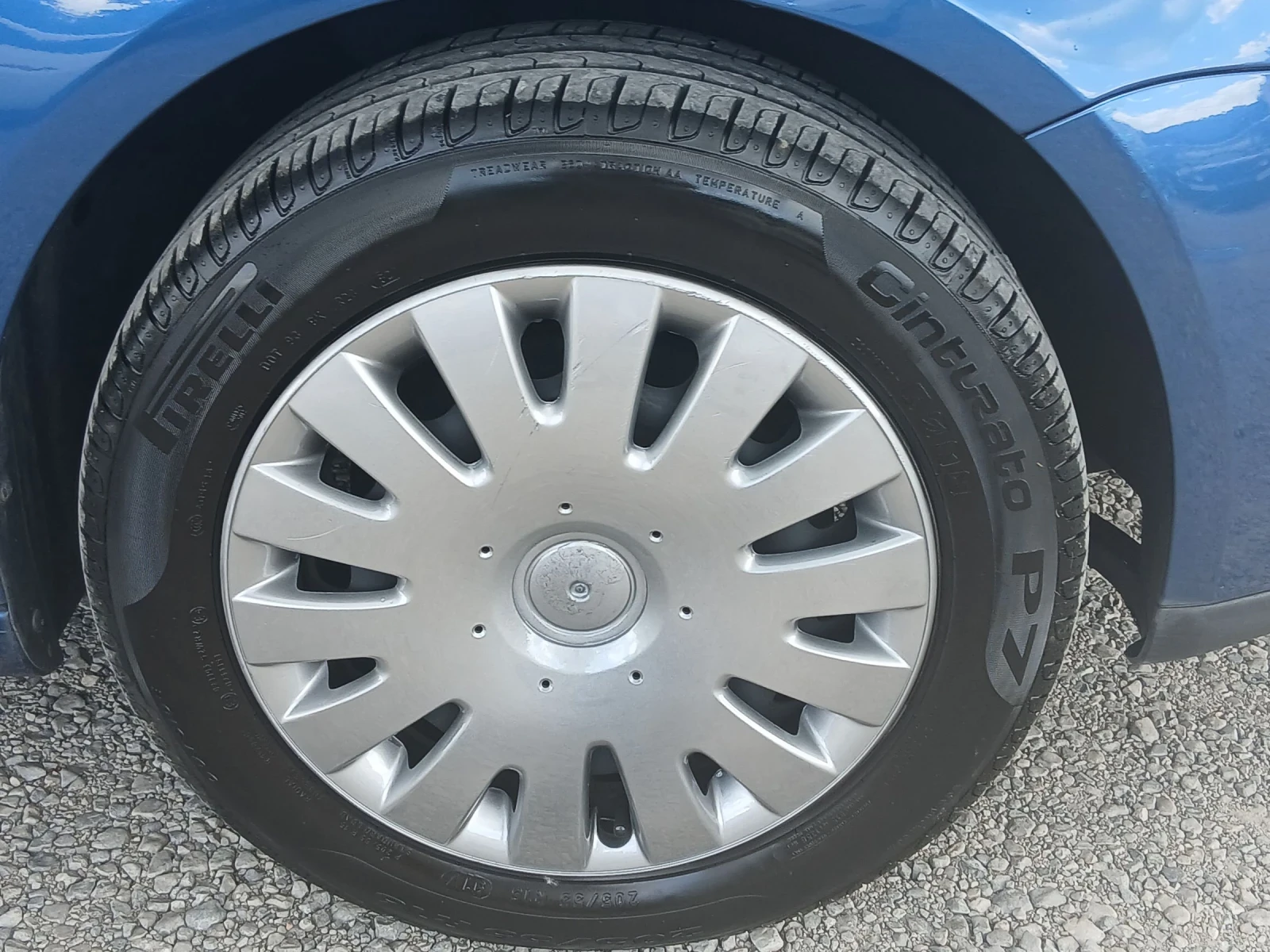 VW Golf 1.6 I, снимка 11 - Автомобили и джипове - 54970340