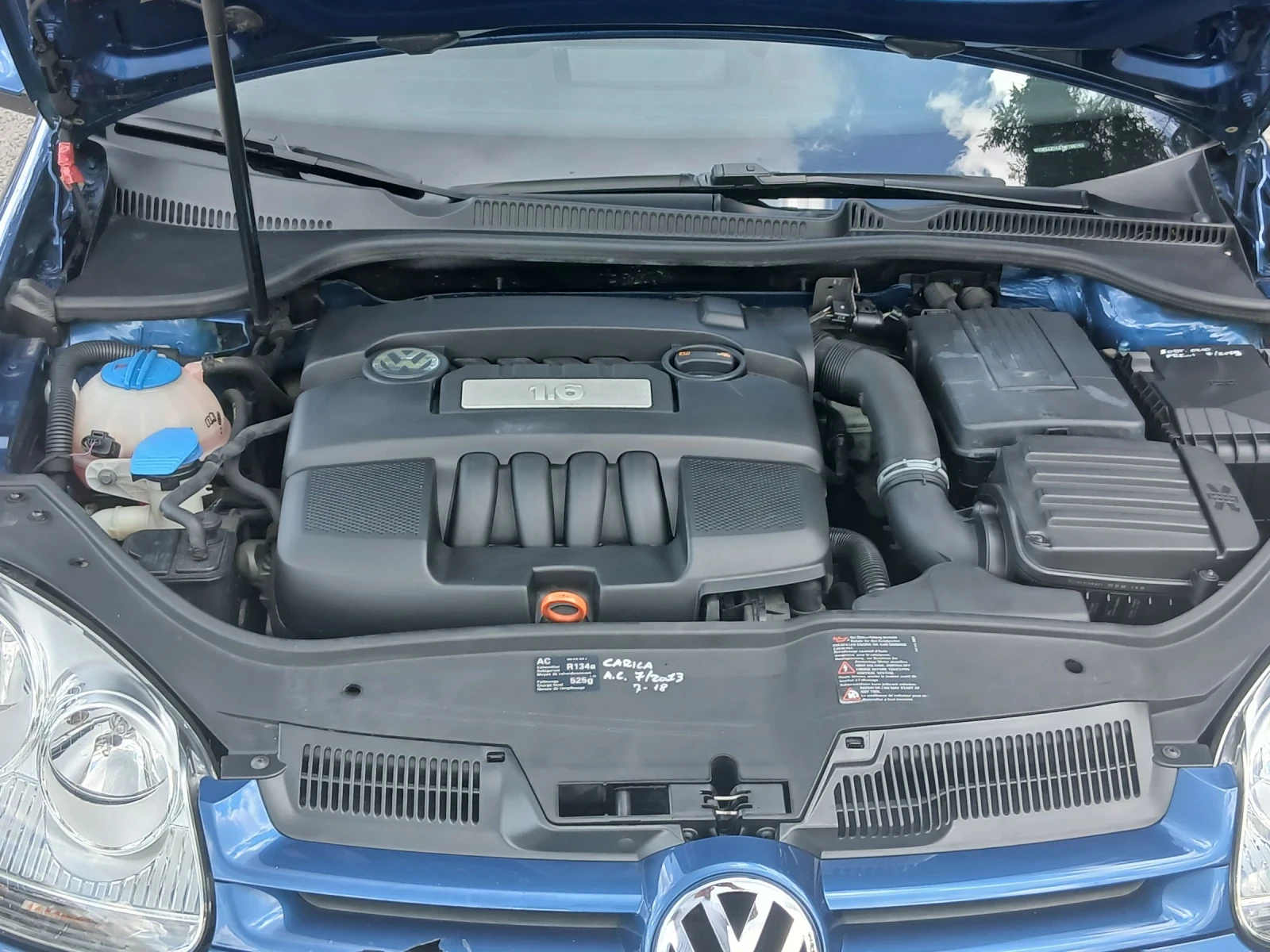 VW Golf 1.6 I, снимка 7 - Автомобили и джипове - 54970340