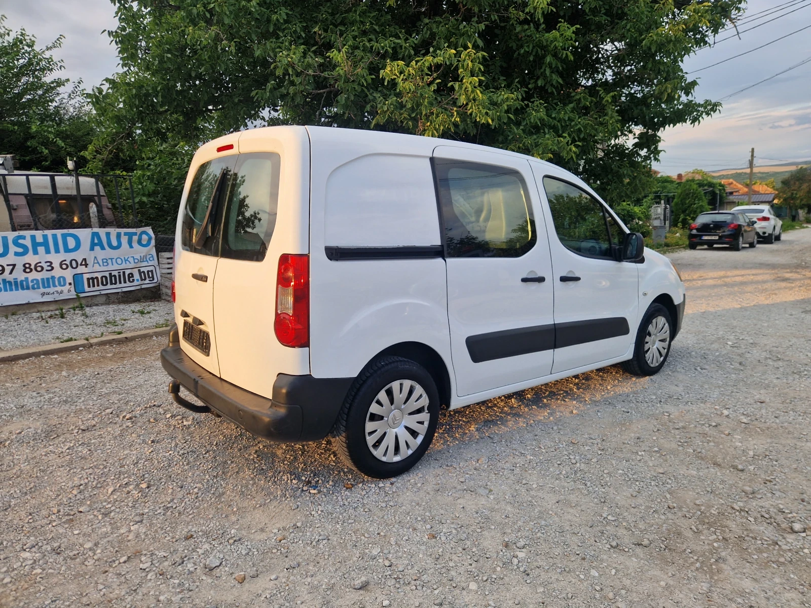 Citroen Berlingo 1.6 HDI, снимка 5 - Автомобили и джипове - 55225034