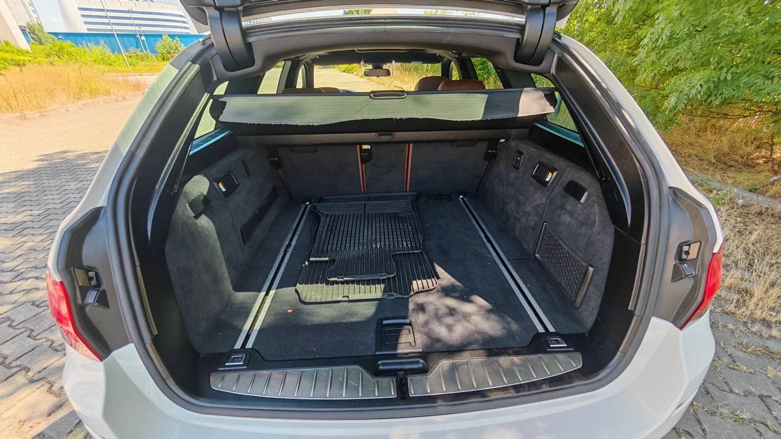 BMW 535 XD TOP FULL EXTRI, снимка 14 - Автомобили и джипове - 55671147