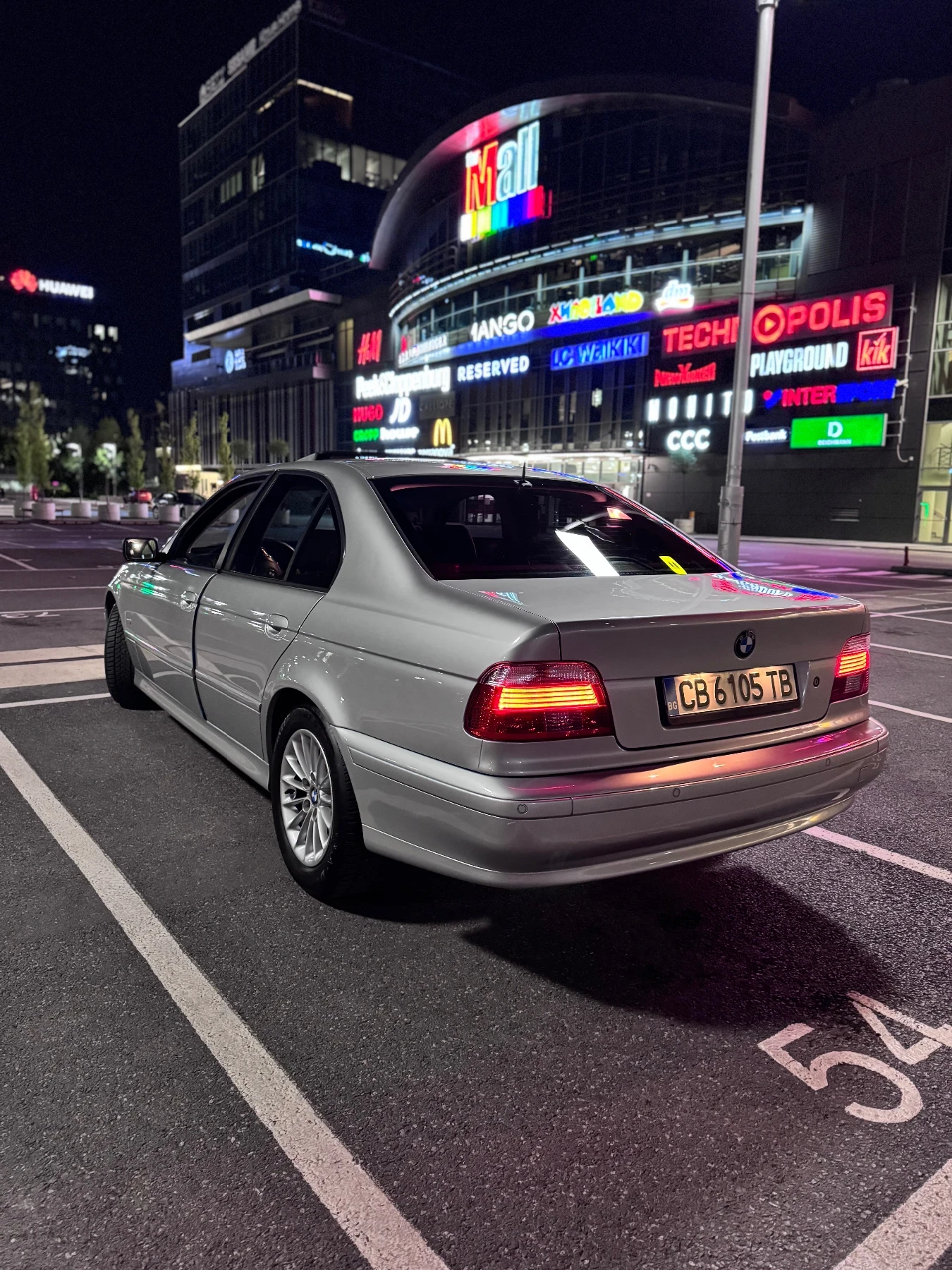 BMW 530, снимка 3 - Автомобили и джипове - 55696826