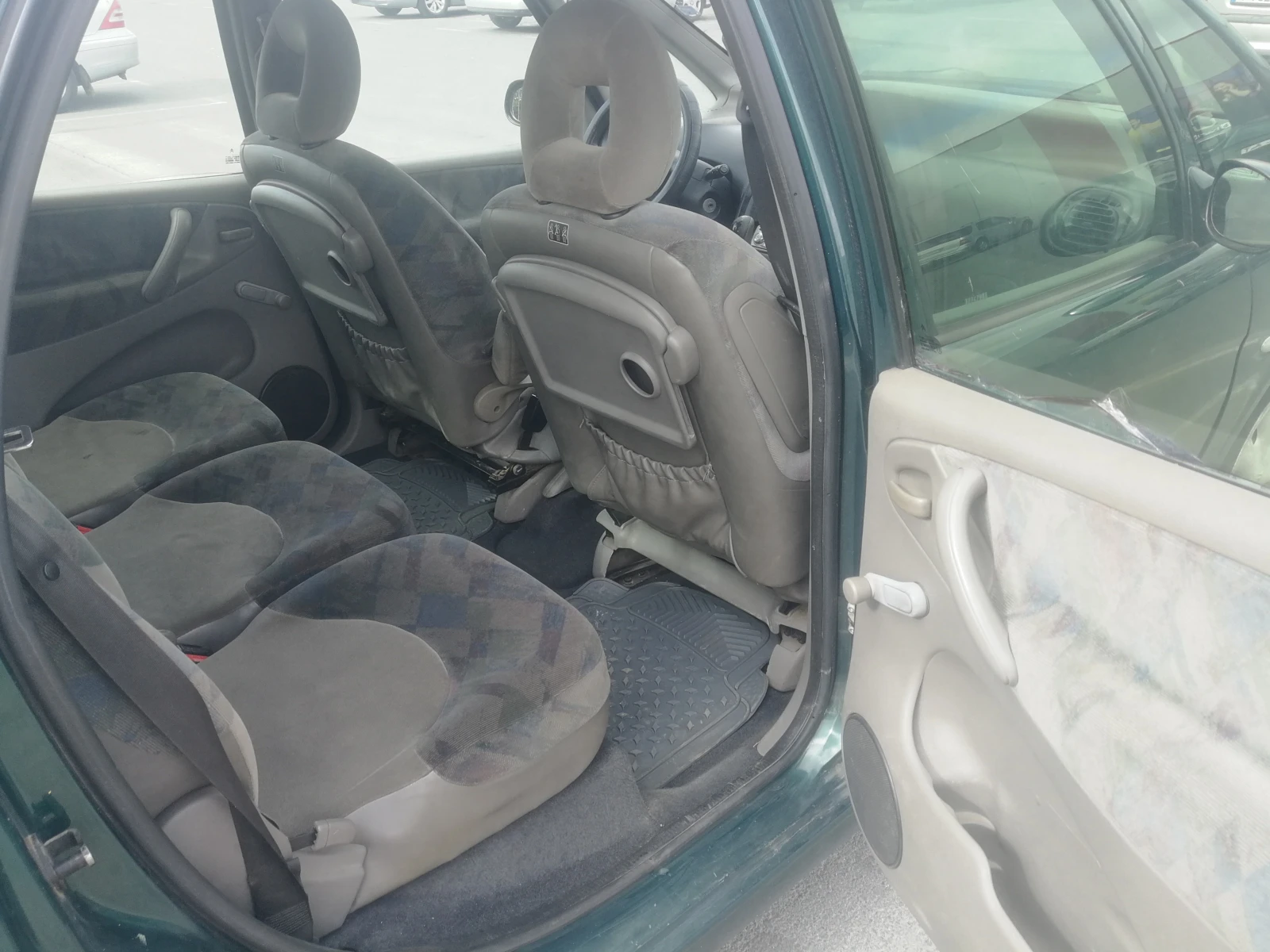 Citroen Xsara picasso 2.0 HDI 90 к.с., снимка 8 - Автомобили и джипове - 55985462