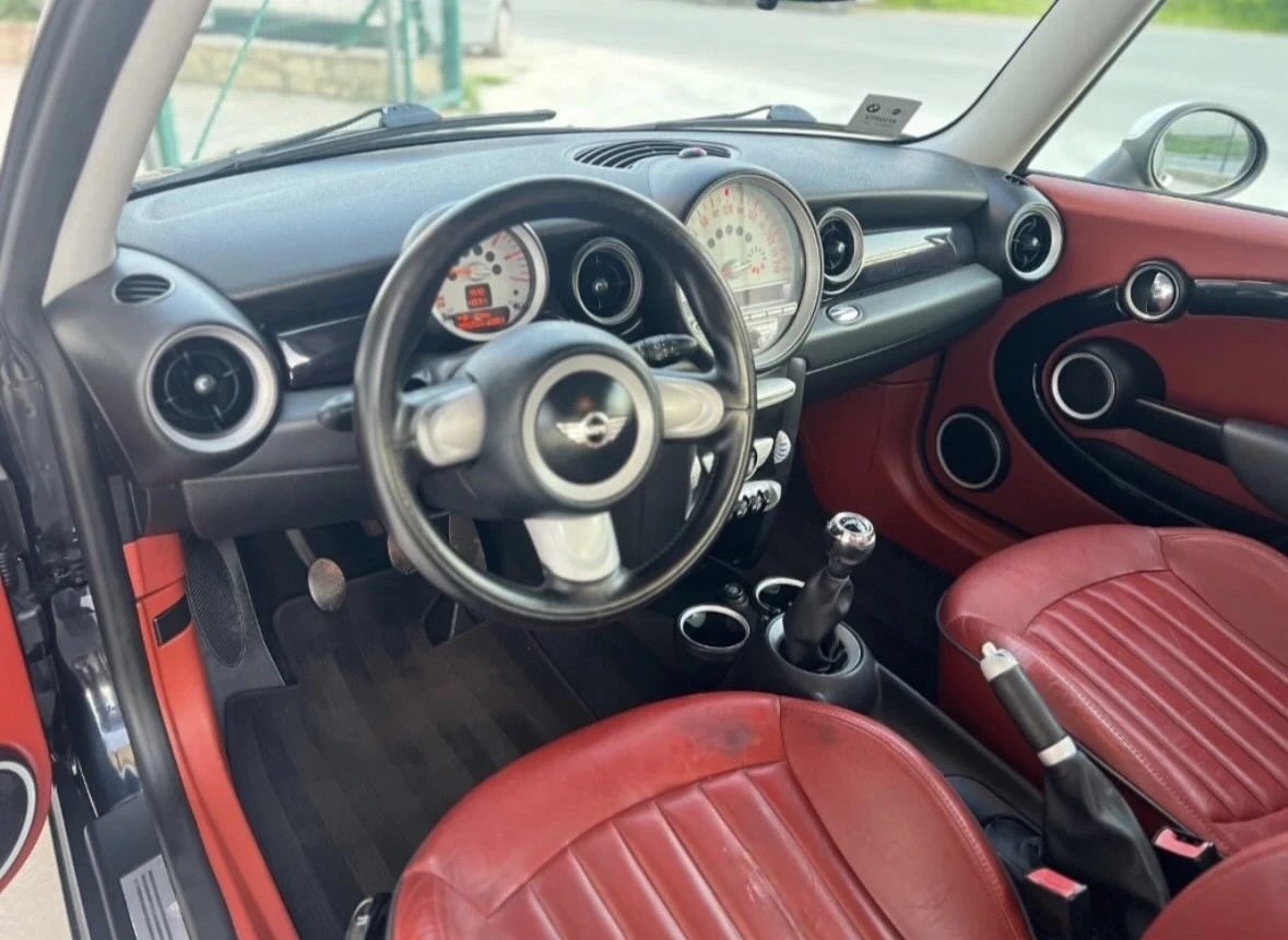 Mini D one, снимка 3 - Автомобили и джипове - 56253789