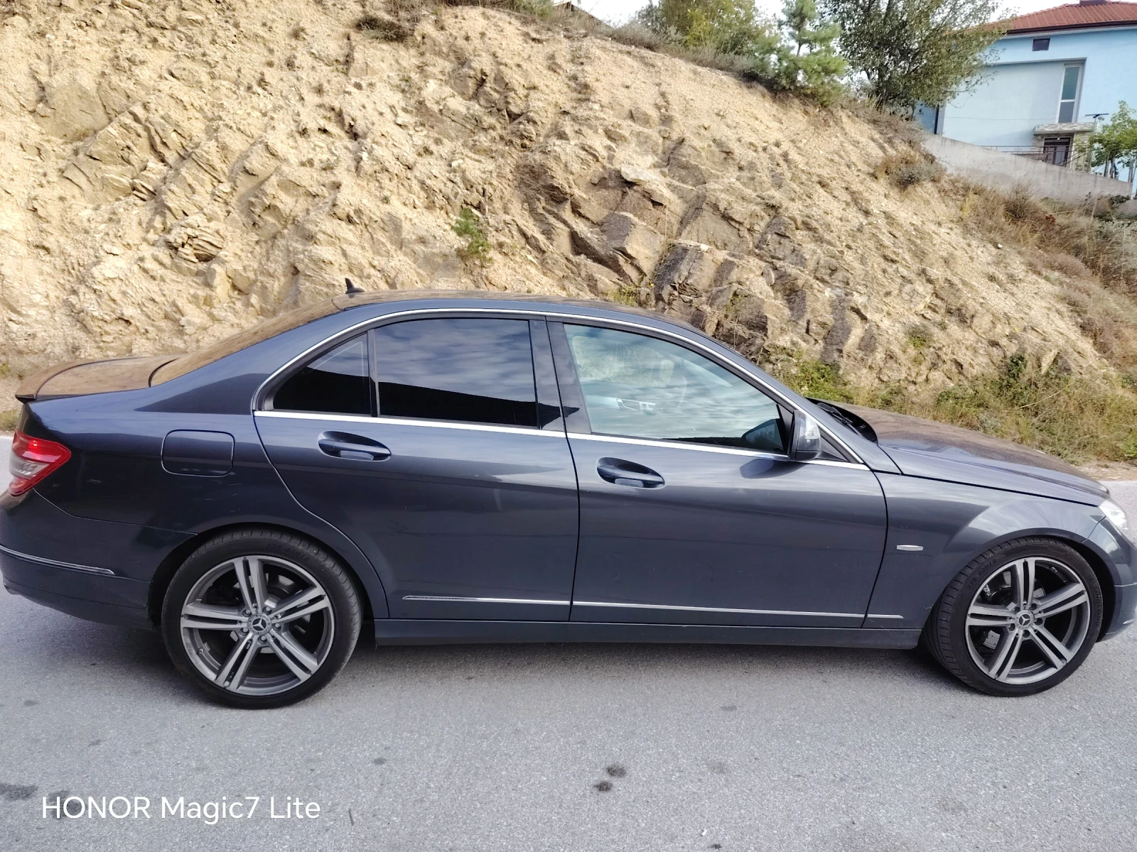 Mercedes-Benz C 320, снимка 4 - Автомобили и джипове - 56260848