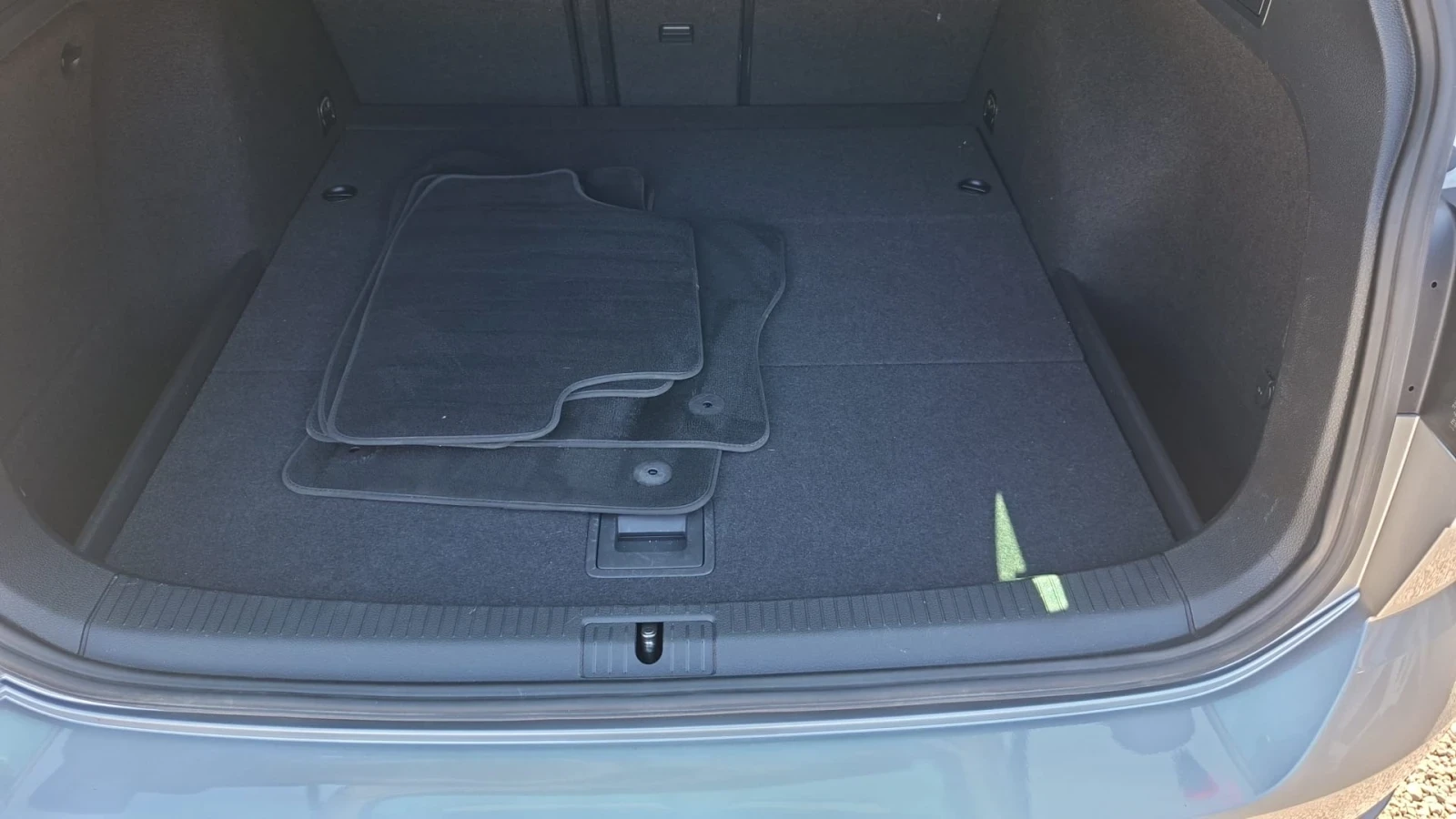 VW Golf Variant 1.6TDI HighLine/Vitual Cockpit/ 170.000km, снимка 10 - Автомобили и джипове - 56312947