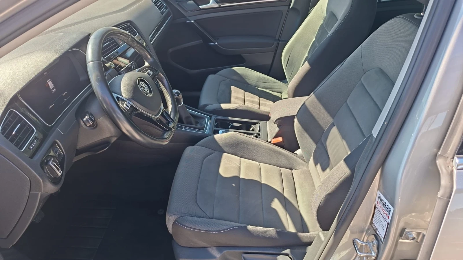 VW Golf Variant 1.6TDI HighLine/Vitual Cockpit/ 170.000km, снимка 8 - Автомобили и джипове - 56312947