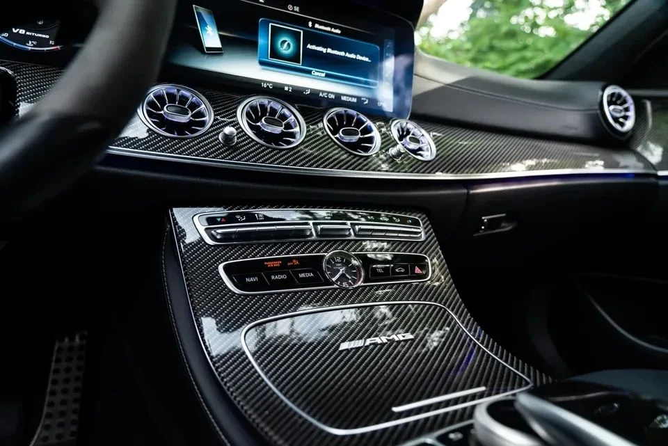 Mercedes-Benz E 63 AMG, снимка 7 - Автомобили и джипове - 56738386