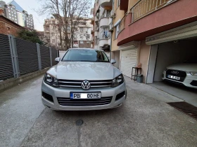 VW Touareg 3.0 TDI 4x4 УНИКАТ !, снимка 1