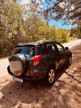 Toyota Rav4 2.2 136к.с, снимка 3