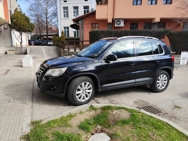 VW Tiguan, снимка 7 - Автомобили и джипове - 48921829