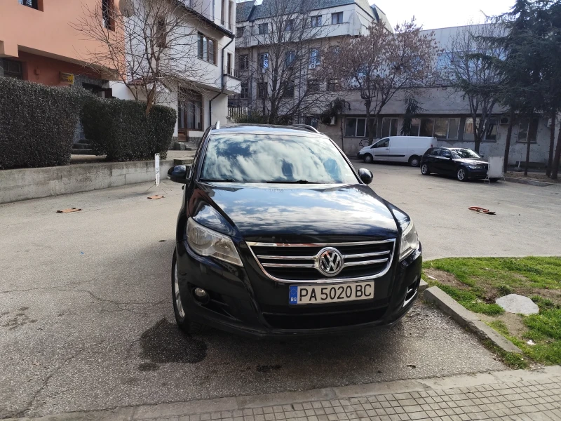 VW Tiguan, снимка 2 - Автомобили и джипове - 48921829