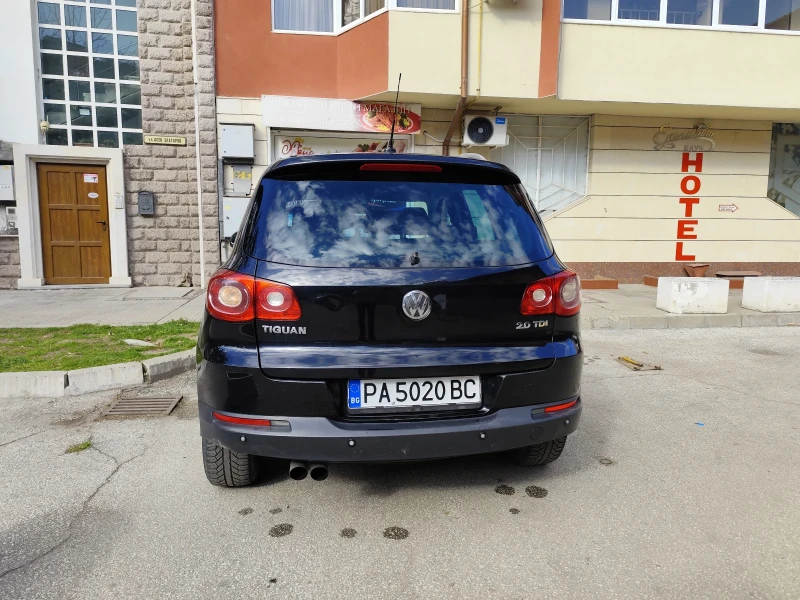 VW Tiguan, снимка 5 - Автомобили и джипове - 48921829