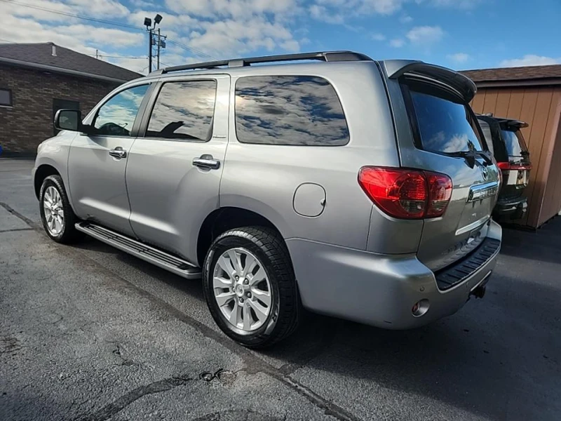 Toyota Sequoia 5.7L V8* PLATINUM* 7МЕСТА* КРУИЗ КОНТРОЛ* ОБДУХ* J, снимка 6 - Автомобили и джипове - 51929360