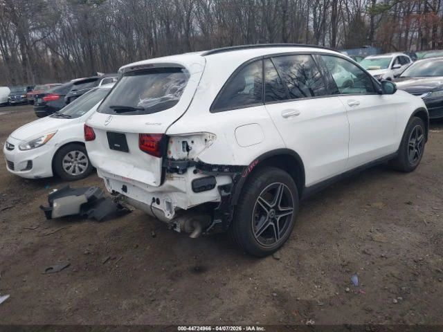 Mercedes-Benz GLC 300 4MATIC AMG PKG| MULTIBEAM| ПАНО| ПОДГРЕВ, снимка 7 - Автомобили и джипове - 54565238