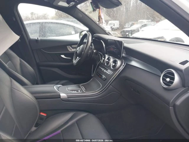 Mercedes-Benz GLC 300 4MATIC AMG PKG| MULTIBEAM| ПАНО| ПОДГРЕВ, снимка 9 - Автомобили и джипове - 54565238