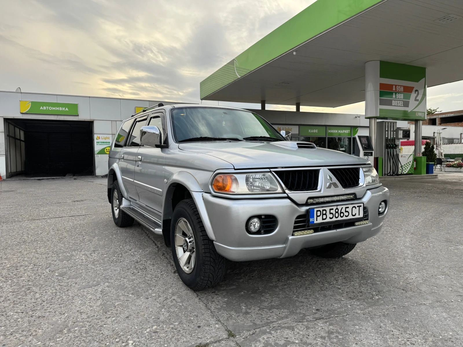 Mitsubishi Pajero sport 2.5TDi/4x4//КОЖА/КЛИМАТРОНИК/ИТАЛИЯ - изображение 3