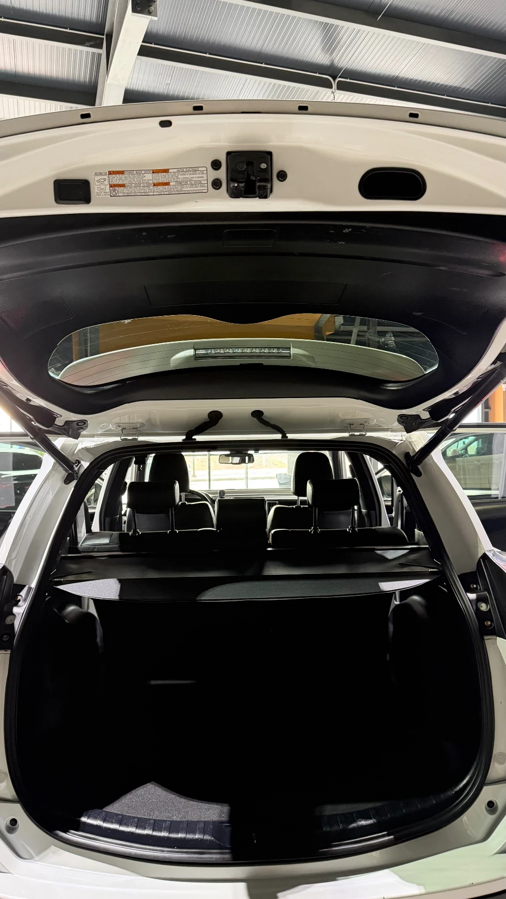 Toyota Rav4 2.0i-152�.�.;4�4;�������;Keyless-Go;��.�������� | Mobile.bg � ����������� 14