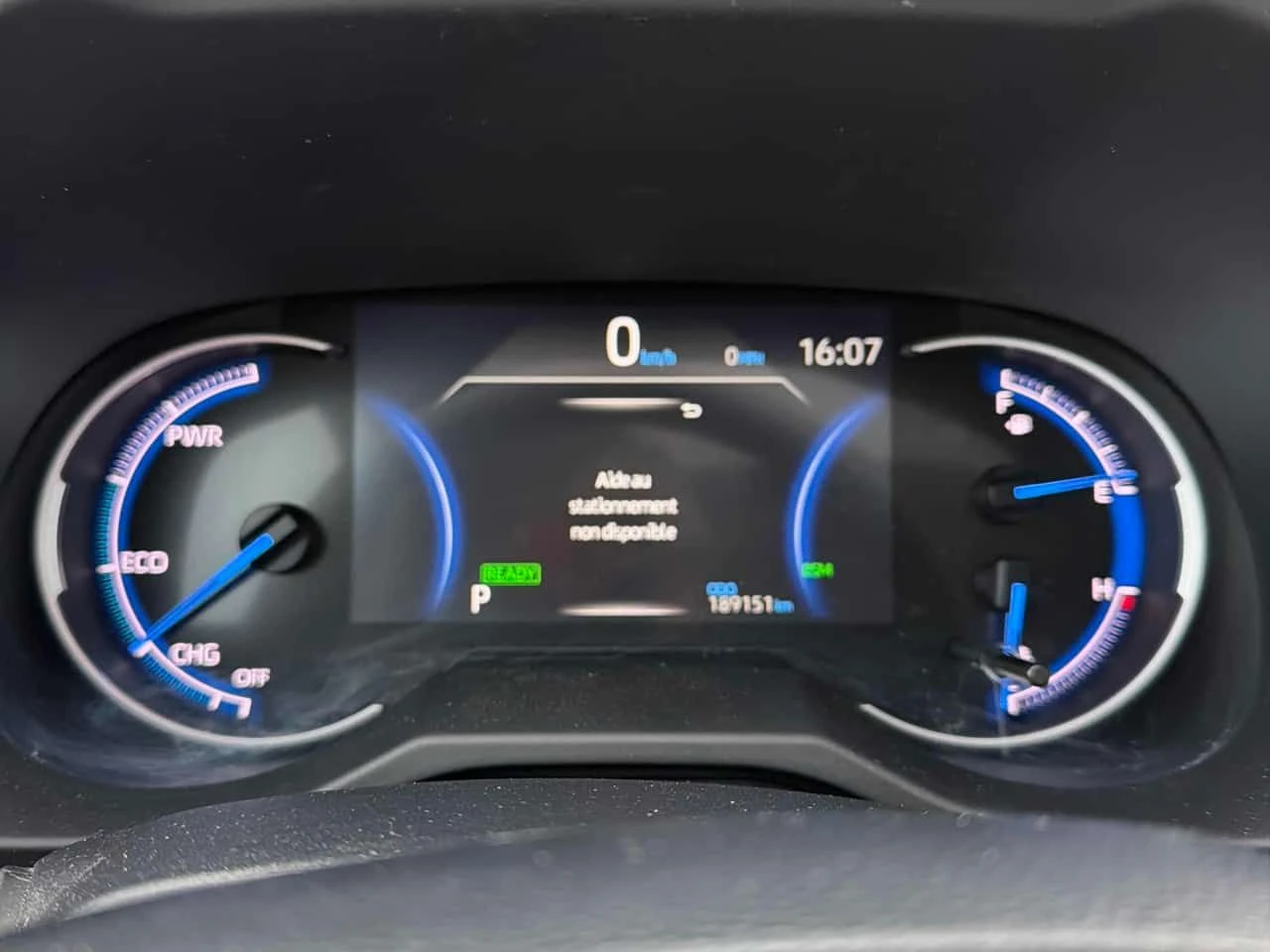 Toyota Rav4 Hybrid Limited/ПОДГРЕВИ/ШИБИДАХ/KEYLESS/360 CAM - изображение 9