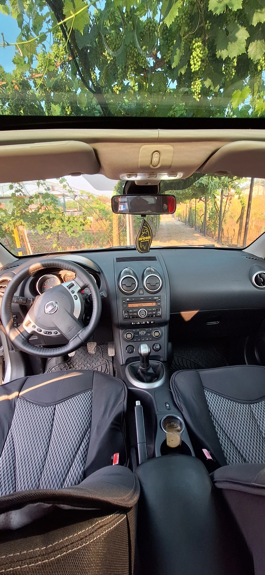 Nissan Qashqai 1.6 114ks, снимка 5 - Автомобили и джипове - 55140679
