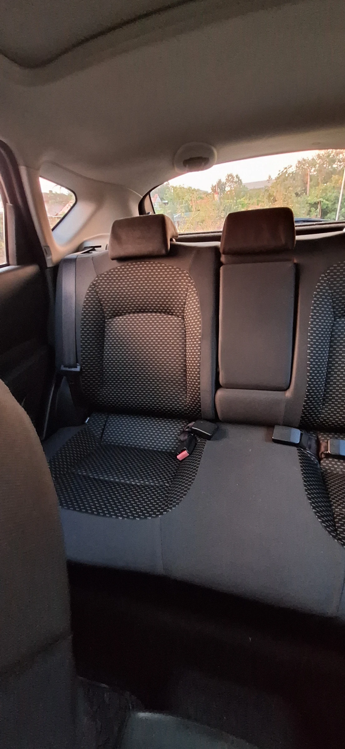 Nissan Qashqai 1.6 114ks, снимка 8 - Автомобили и джипове - 55140679