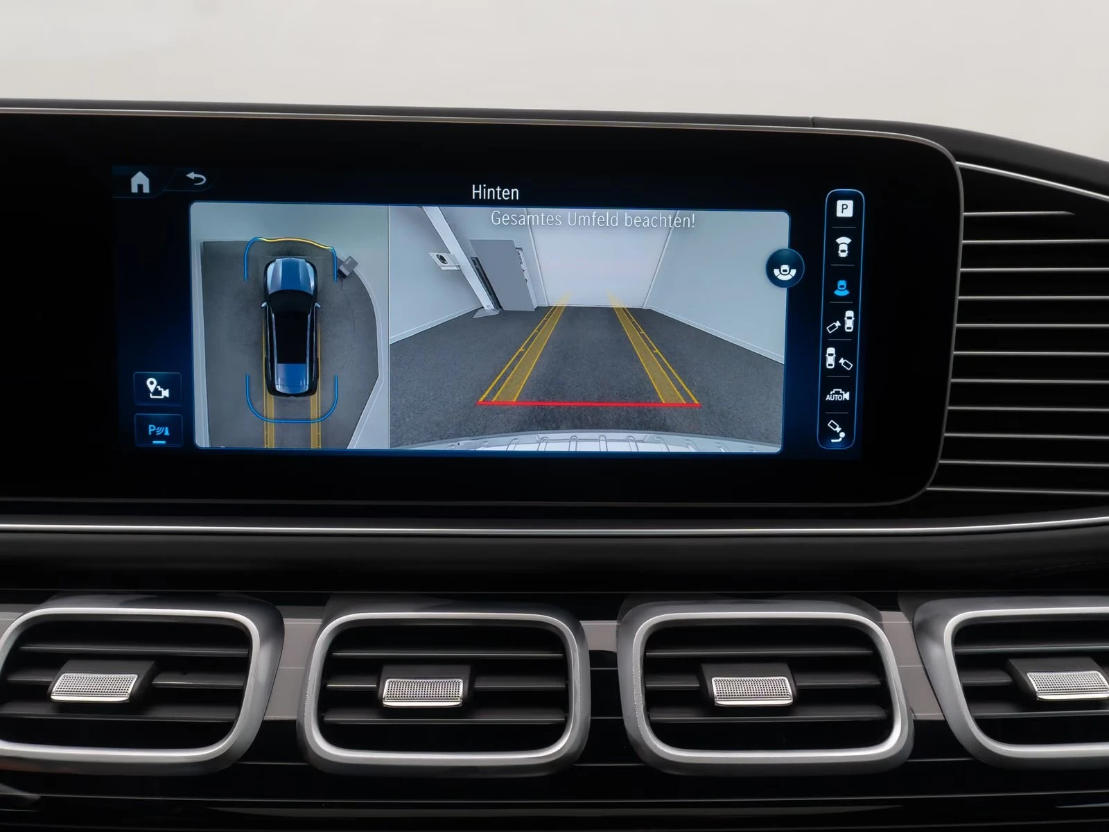 Mercedes-Benz GLS580 4MATIC/AMG LINE/HUD/BURMESTER/360/LED/BODY CONTROL, снимка 16 - Автомобили и джипове - 55990351