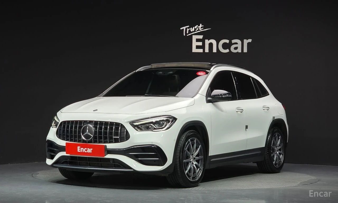 Mercedes-Benz GLA 45 AMG 4MATIC+ * ДИСТРОНИК* ХЕДЪП* LANE* ASSIST* 