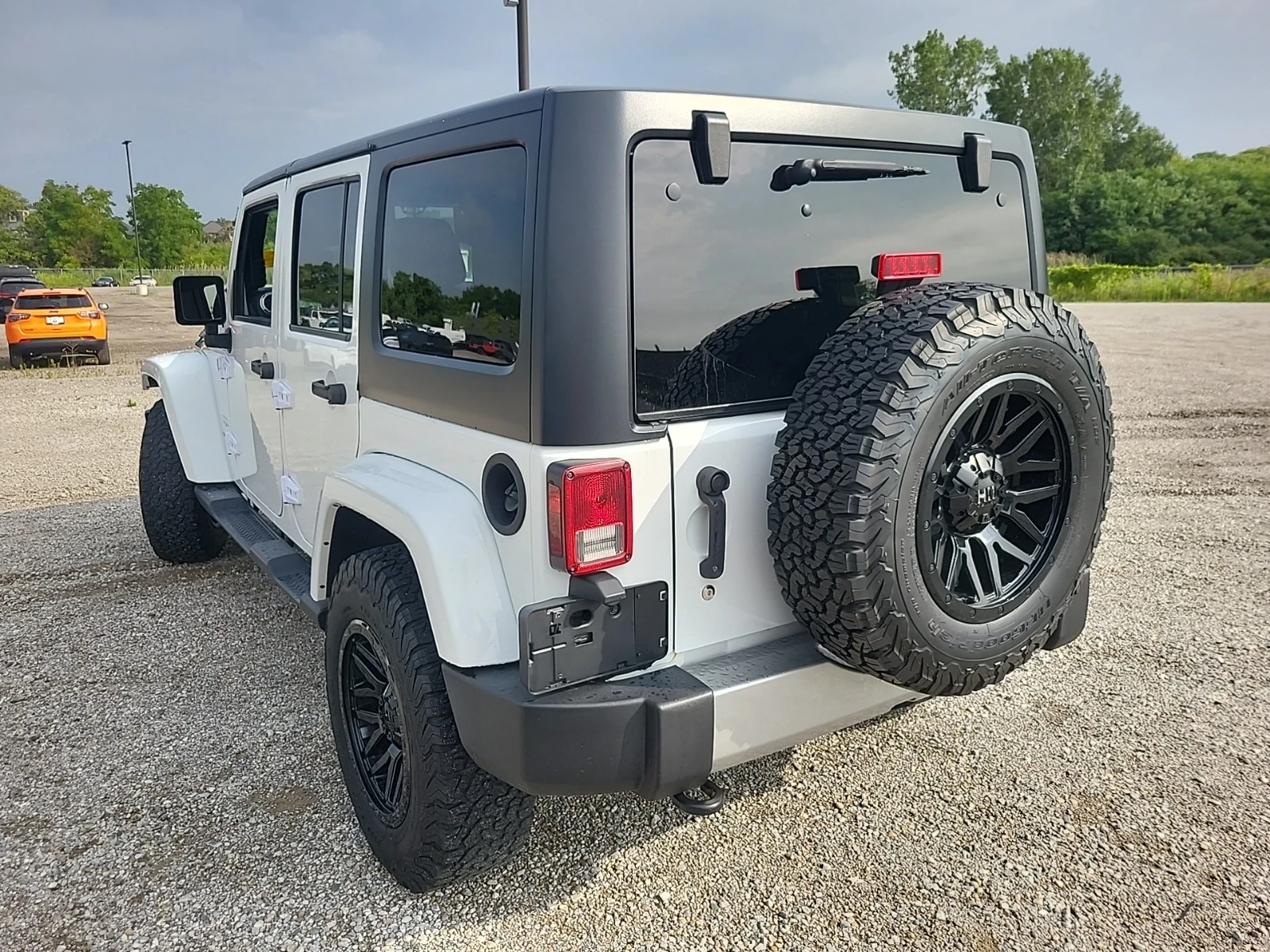 Jeep Wrangler JK Unlimited * 4x4 Sahara * CARFAX * , снимка 4 - Автомобили и джипове - 56120813