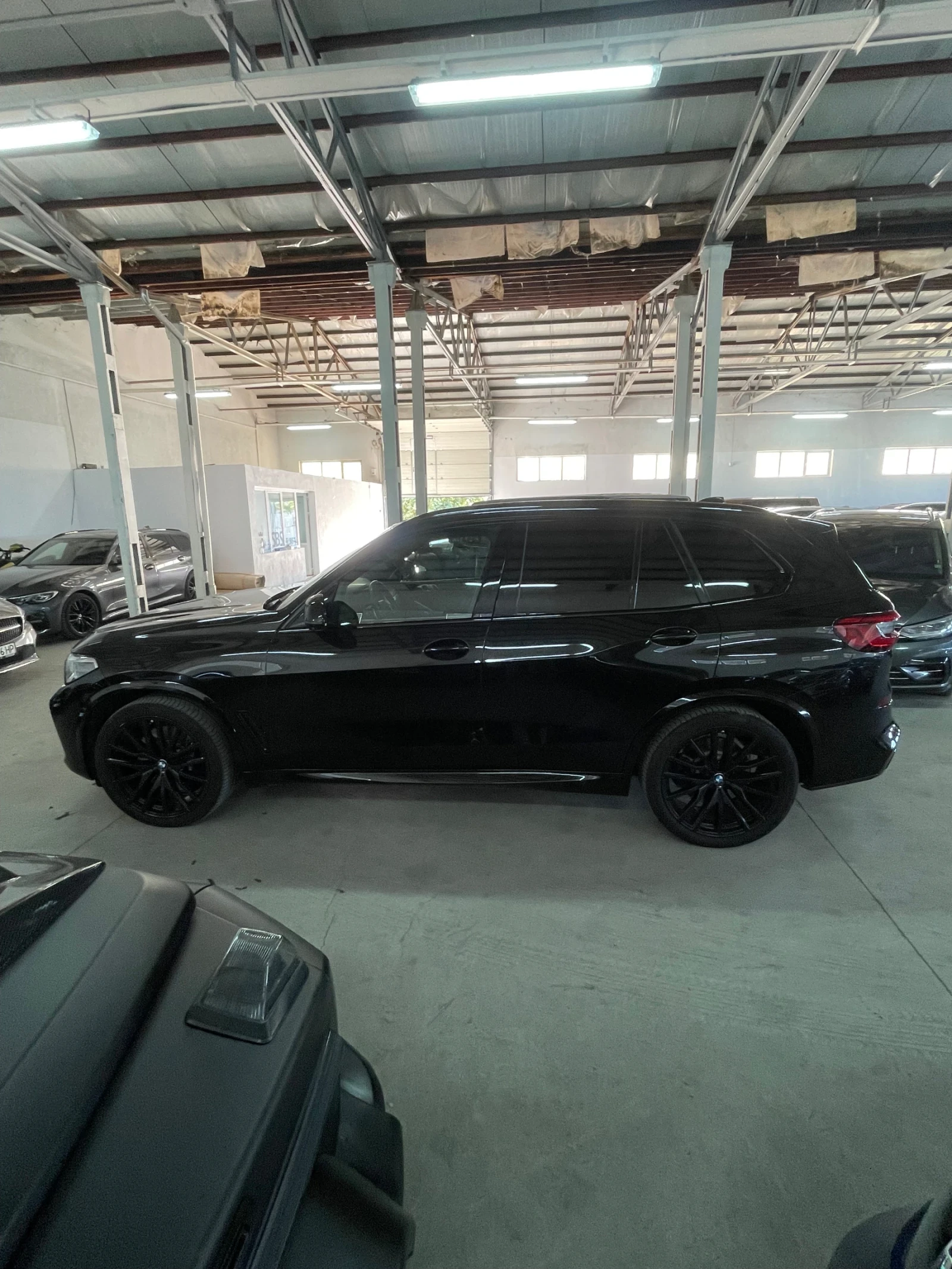 BMW X5 4.0i/Mpak/B&W/22j/Swar/360/панор/вакум/ФУЛЛ!!!, снимка 8 - Автомобили и джипове - 56121991