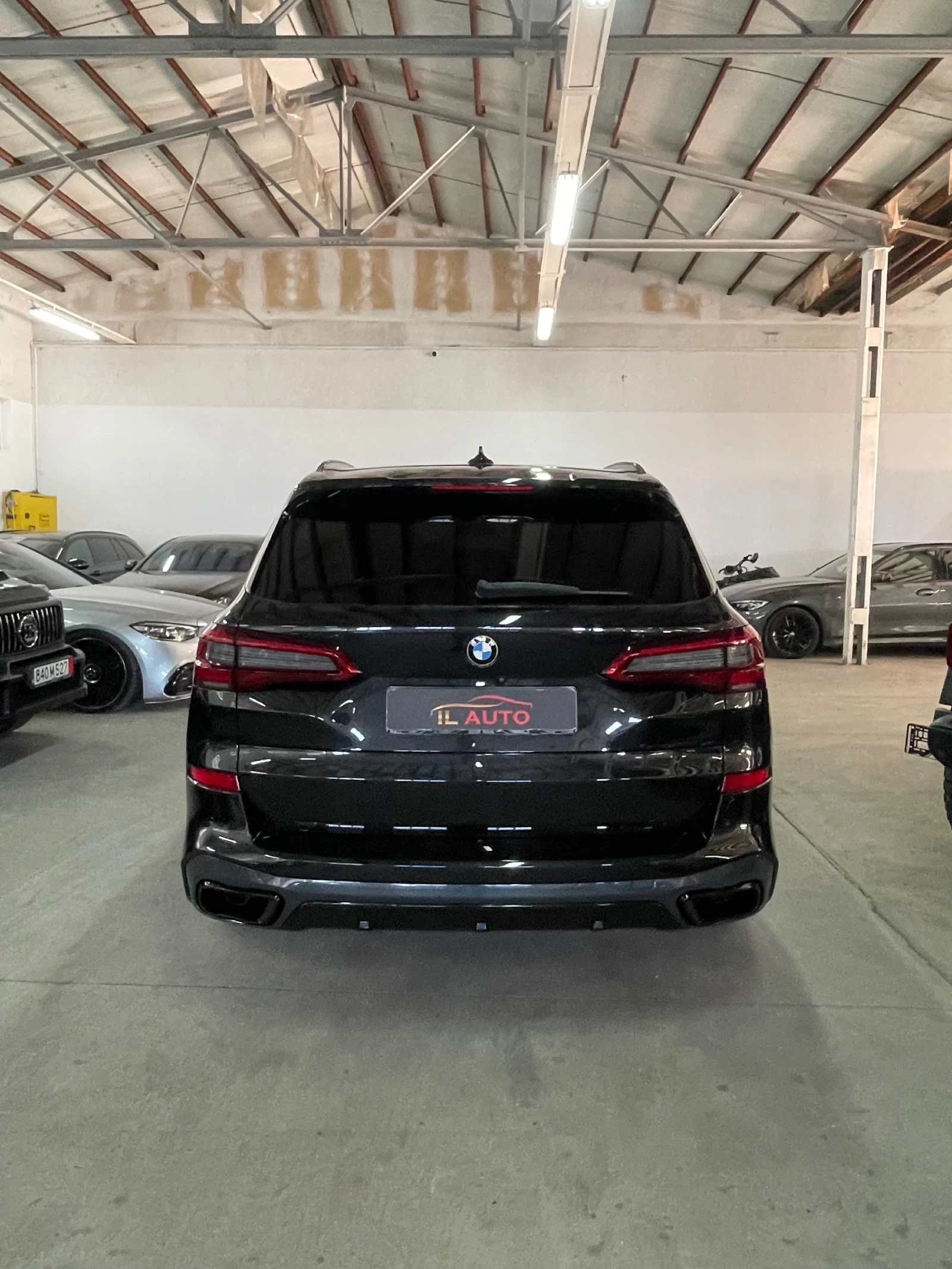 BMW X5 4.0i/Mpak/B&W/22j/Swar/360/панор/вакум/ФУЛЛ!!!, снимка 4 - Автомобили и джипове - 56121991
