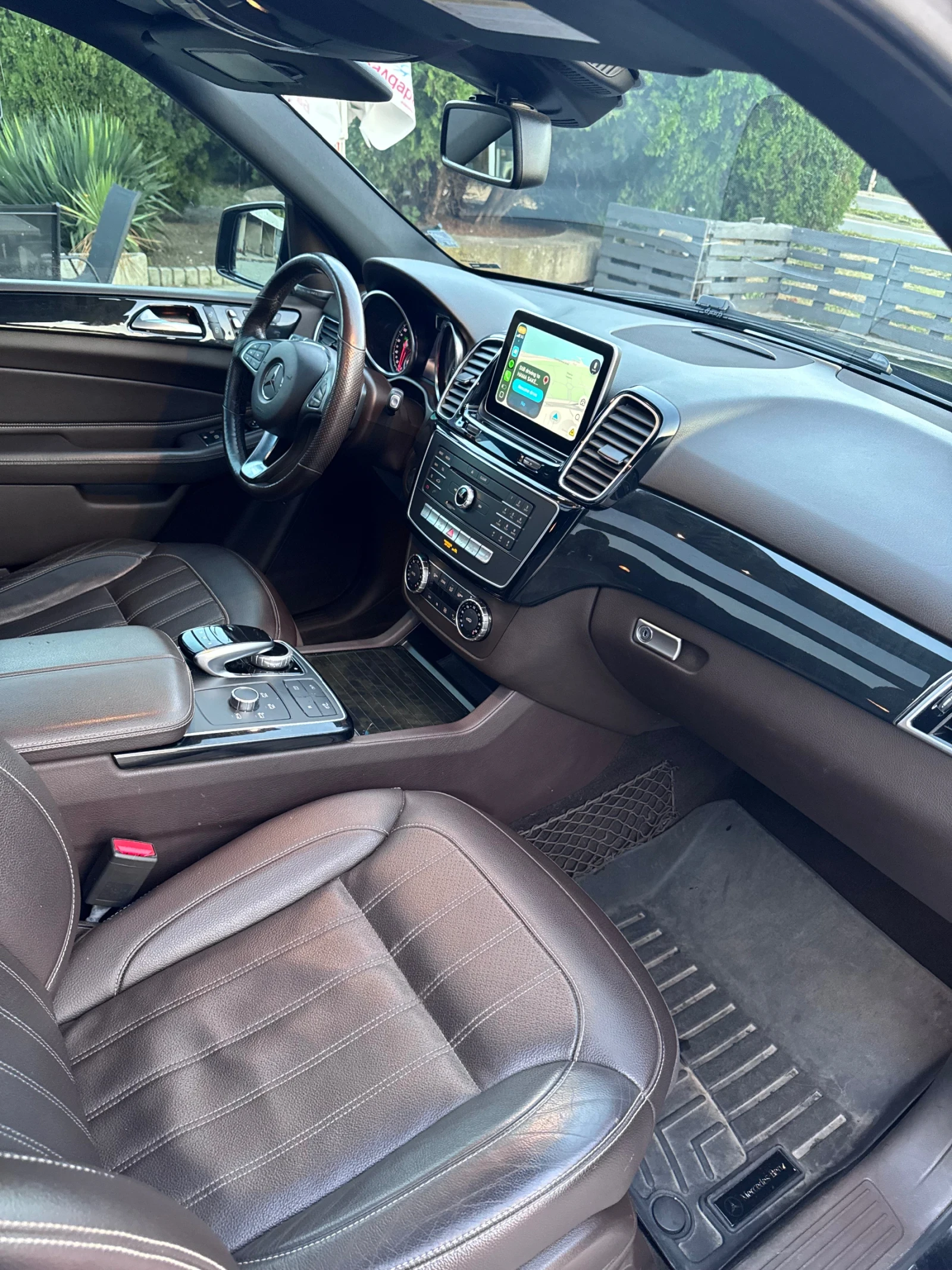 Mercedes-Benz GLE 350 AMG МАСАЖ, снимка 11 - Автомобили и джипове - 56155350