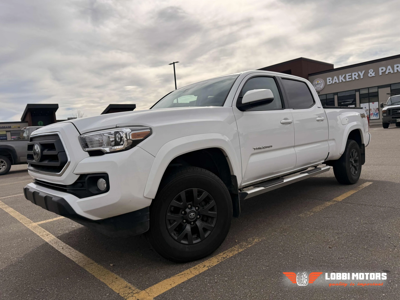 Toyota Tacoma, снимка 16 - Автомобили и джипове - 56295941