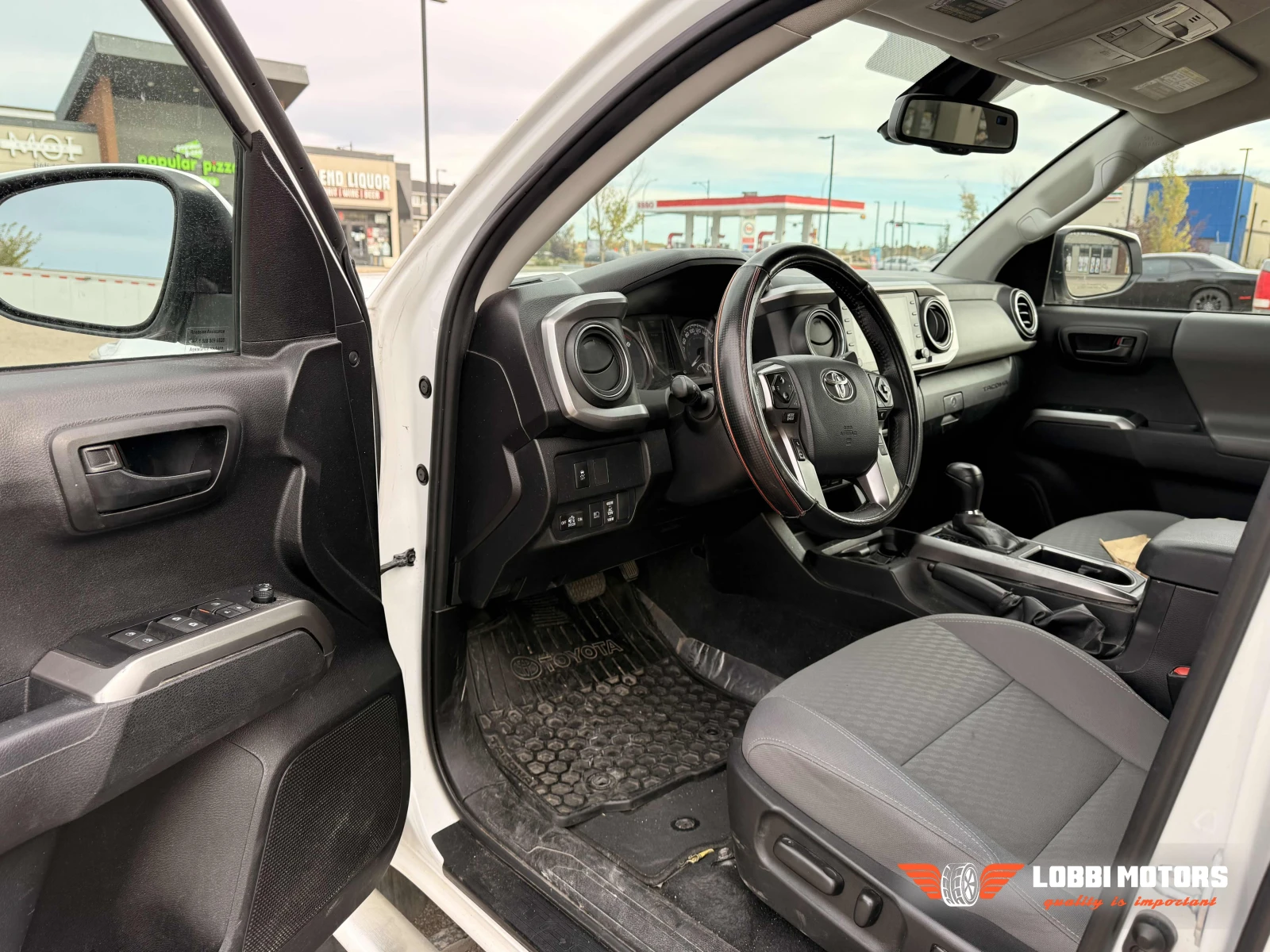Toyota Tacoma, снимка 8 - Автомобили и джипове - 56295941